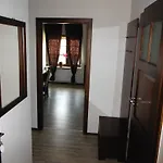 Pensión Dabrowa 3*