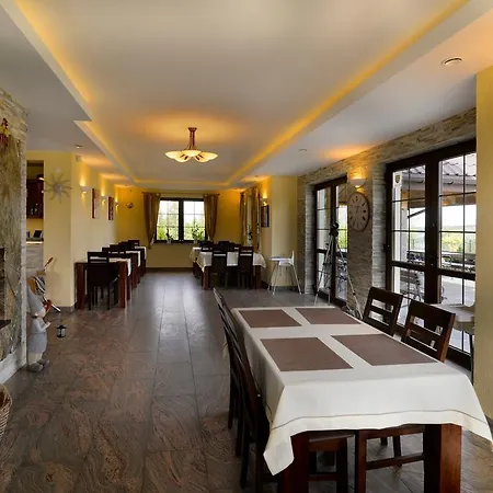 Pensjonat Dąbrowa Dąbrówno