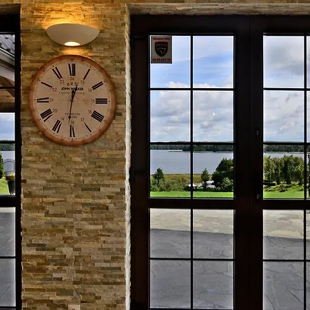 Pensjonat Dąbrowa 3*