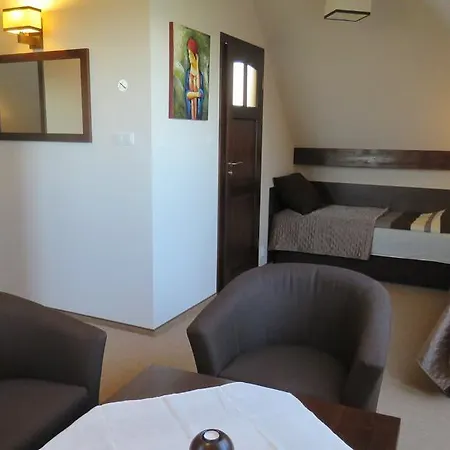 Гостевой дом Dabrowa 3*