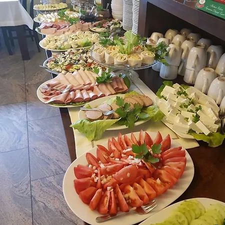 Dabrowa Guest house *