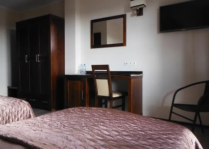 Guest house Dabrowa 3*